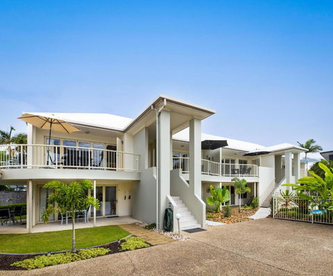 Noosa River Palms - Darwin Holiday 1