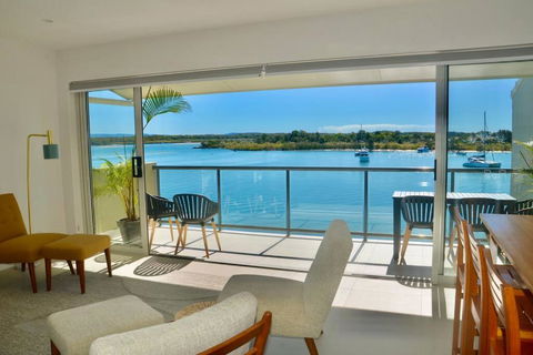 Noosa Shores Apt 29-Noosa Heads-near Hastings St - Darwin Holiday 0