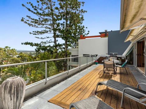 Noosa Views 3 Noosa Drive 33 - Darwin Holiday 1