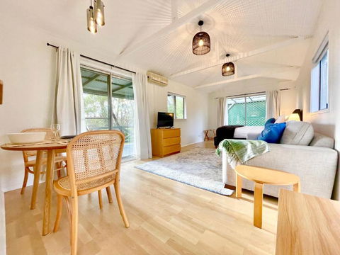 Norman Lindsay Cottage - Darwin Holiday 3