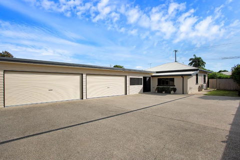 North Central Holiday Home - Darwin Holiday 2
