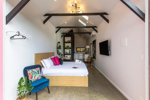 Nowra Studio Barn - Darwin Holiday 2