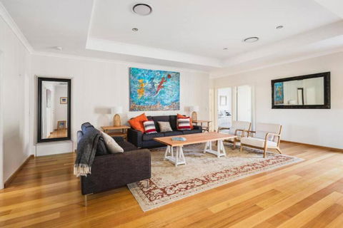 Oakmont Villa Private Escape On Golf Course - Darwin Holiday 0