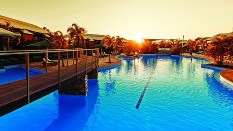 Oaks Cable Beach Resort - Darwin Holiday 1
