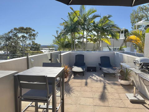 Oasis Rooftop Spa Apartment - Darwin Holiday 2