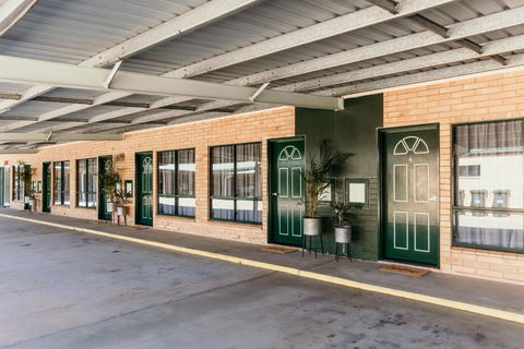 Oasis Motor Inn Blackall - Darwin Holiday 3