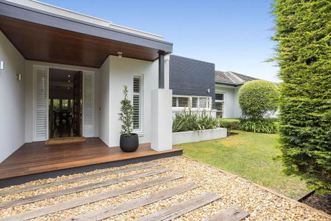 Oasis Portsea - Darwin Holiday 0