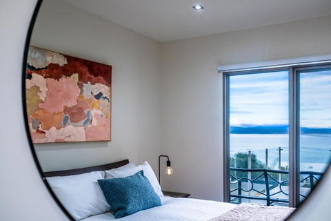 Oceaan 101 - Freycinet Holiday Houses - Darwin Holiday 1