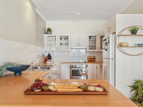 Ocean Blue Apartment Two - Darwin Holiday 2