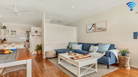 Ocean Blue Apartment Two - Darwin Holiday 0