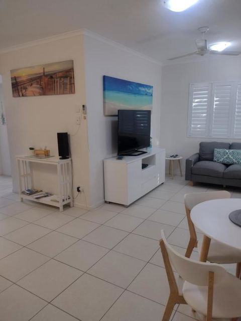 Ocean Breeze Apartments - Darwin Holiday 0