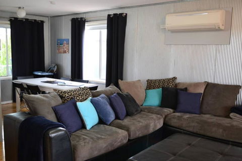 Ocean Breeze - Darwin Holiday 2