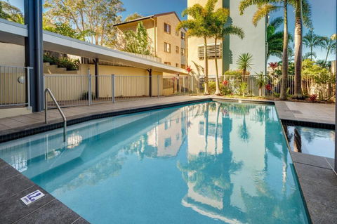 Ocean Breeze Retreat: Kings Coastal Apartment - Darwin Holiday 0