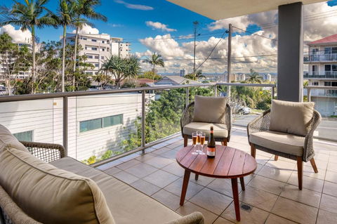 Ocean Breeze Retreat: Kings Coastal Apartment - Darwin Holiday 3