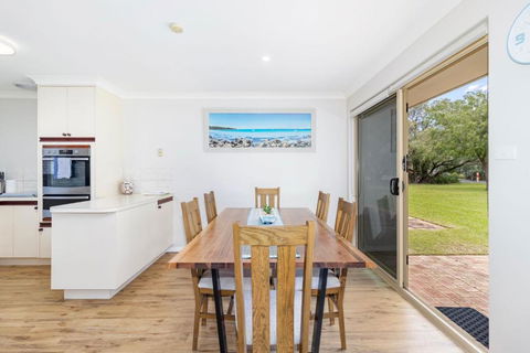 Ocean Breeze Villa - Darwin Holiday 3