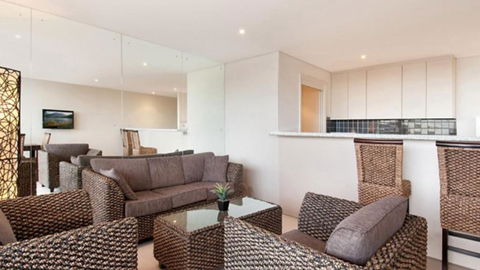 Ocean Pearl - Ettalong Beach - Darwin Holiday 3