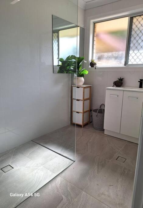 Ocean Shores 4 Bedroom House - Darwin Holiday 2