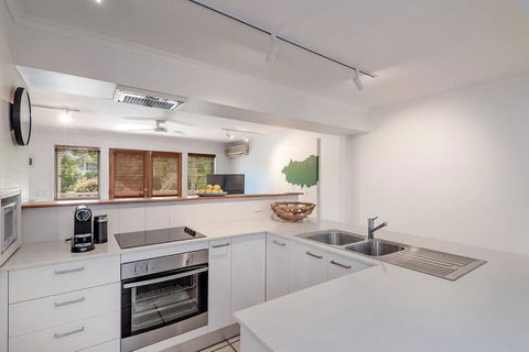 Noosa River Resort Apartment On Gympie Terrace - Darwin Holiday 1