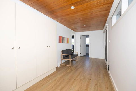 Ocean View Cottage - Anglesea - Darwin Holiday 1