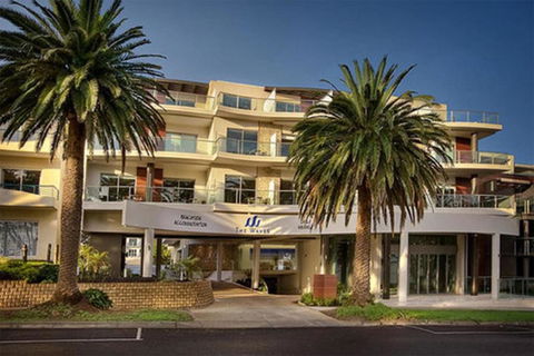 Ocean View Penthouse By Ready Set Stay - Darwin Holiday 1