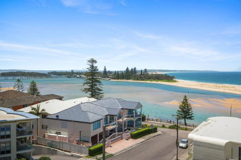 Ocean Views Unit 22 - The Entrance - Darwin Holiday 1