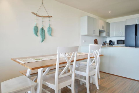 Ocean Views Unit 22 - The Entrance - Darwin Holiday 3