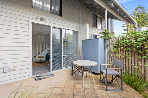 Oceanic Sorrento Apartment - Darwin Holiday 2