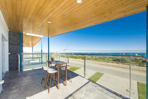 Oceans View - Luxury Apartment With Ocean Views - Darwin Holiday 2