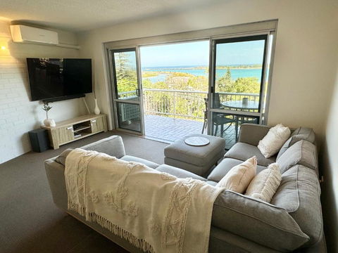 Oceanview Apartment - Darwin Holiday 2