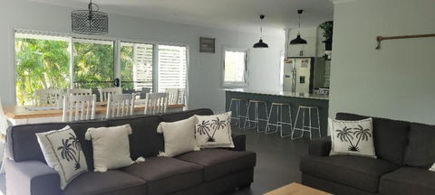 OffShore Holiday House On Acreage - Darwin Holiday 3