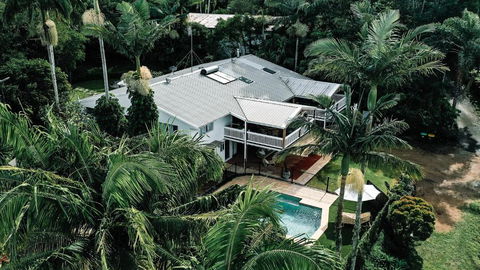 Ohana Hale - Darwin Holiday 1