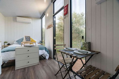 Olive Grove Retreat 3 By Tiny Away - Darwin Holiday 1