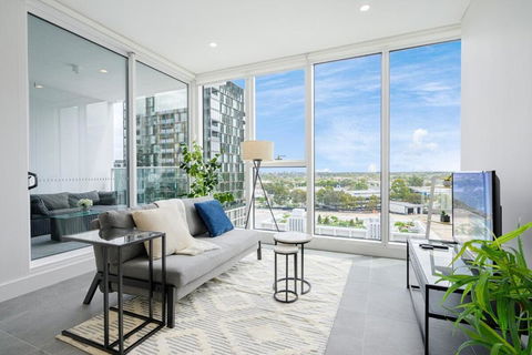 Olympic Park Modern Apt Near Train Shops With Pool - Darwin Holiday 0