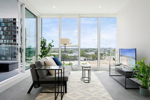 Olympic Park Modern Apt Near Train Shops With Pool - Darwin Holiday 1