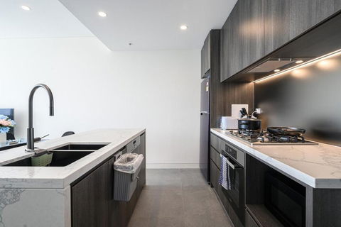 Olympic Park Stylish Apt With Gym Pool Good View - Darwin Holiday 3