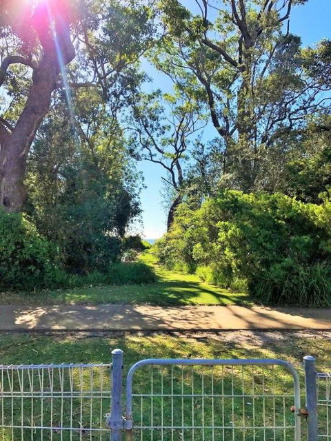 On Collingwood Beach - Downstairs Apartment - 50m From The Beach - Darwin Holiday 0