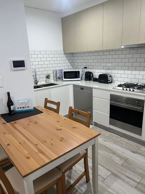 One Bedroom Oasis In Strathfield - Darwin Holiday 3