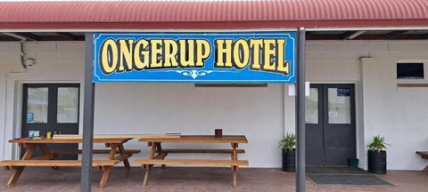 Ongerup Hotel - Darwin Holiday 3