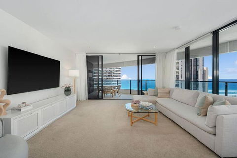 Oracle - Best In Broadbeach - Darwin Holiday 2