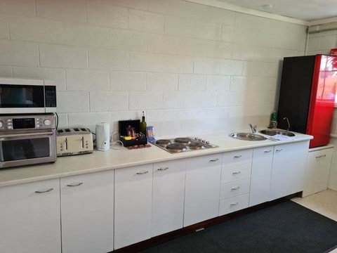 Orchard 2 Bedroom Apartment In Devonport - Darwin Holiday 2