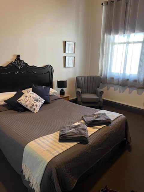 Oriental Hotel Tumut - Darwin Holiday 0