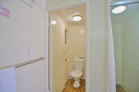 Oscar Motel - Darwin Holiday 3
