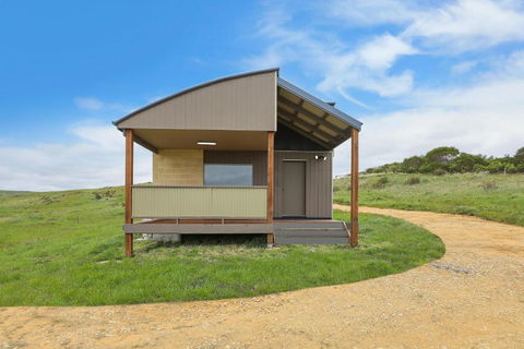 Otway Coastal Villas, 1 Bedroom Villa. - Darwin Holiday 0