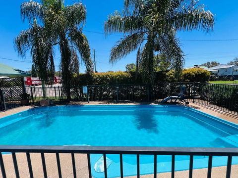 OVERLANDER MOTOR LODGE - Darwin Holiday 0