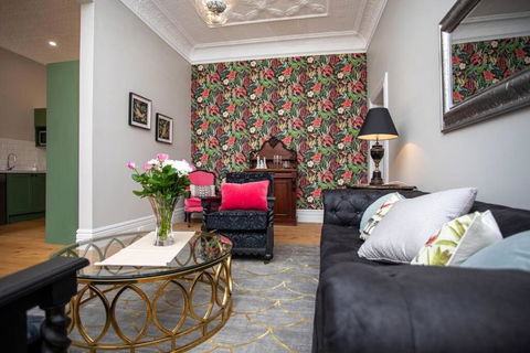Oxbridge- Period Home In Central Goulburn - Darwin Holiday 3