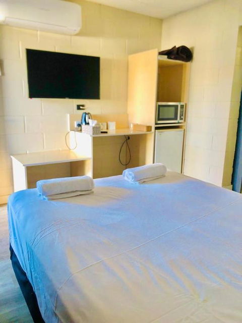 OXFORD HOTEL MOTEL - Darwin Holiday 1