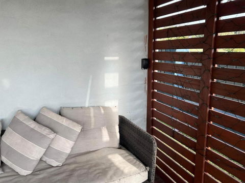 One Bedroom CBD Unit, Walk To Beaches & Cafes - Darwin Holiday 3