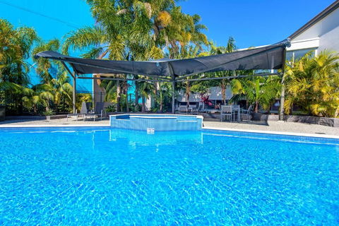 Palm Court Motor Inn - Darwin Holiday 1
