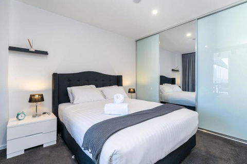 Park Avenue Apt In The Heart Of The City - Darwin Holiday 0