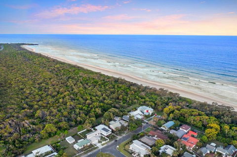 Pangkarra -Stunning Beach House - Family Friendly - Darwin Holiday 0